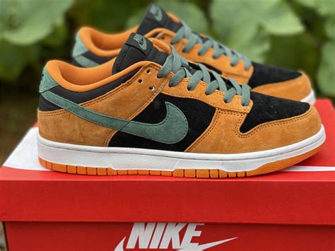 authentic nike dunks.